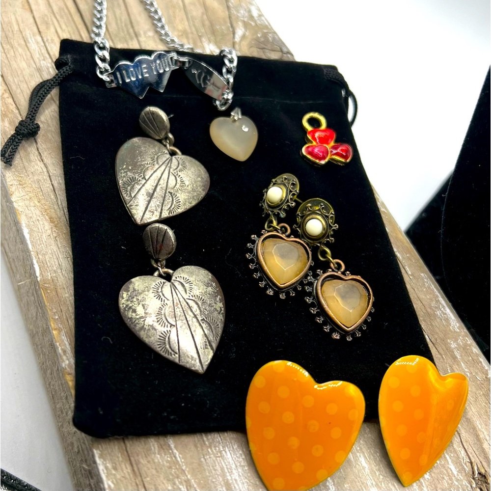Everything Hearts. Post earrings, Ankle bracelet 9.5” and pendant